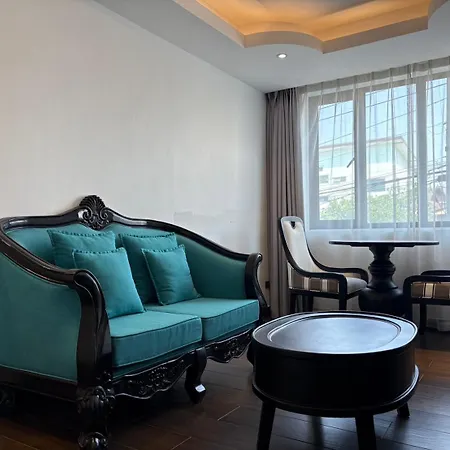 Glory Boutique Suites 清迈古城荣耀精品酒店 Chiang Mai Exterior photo